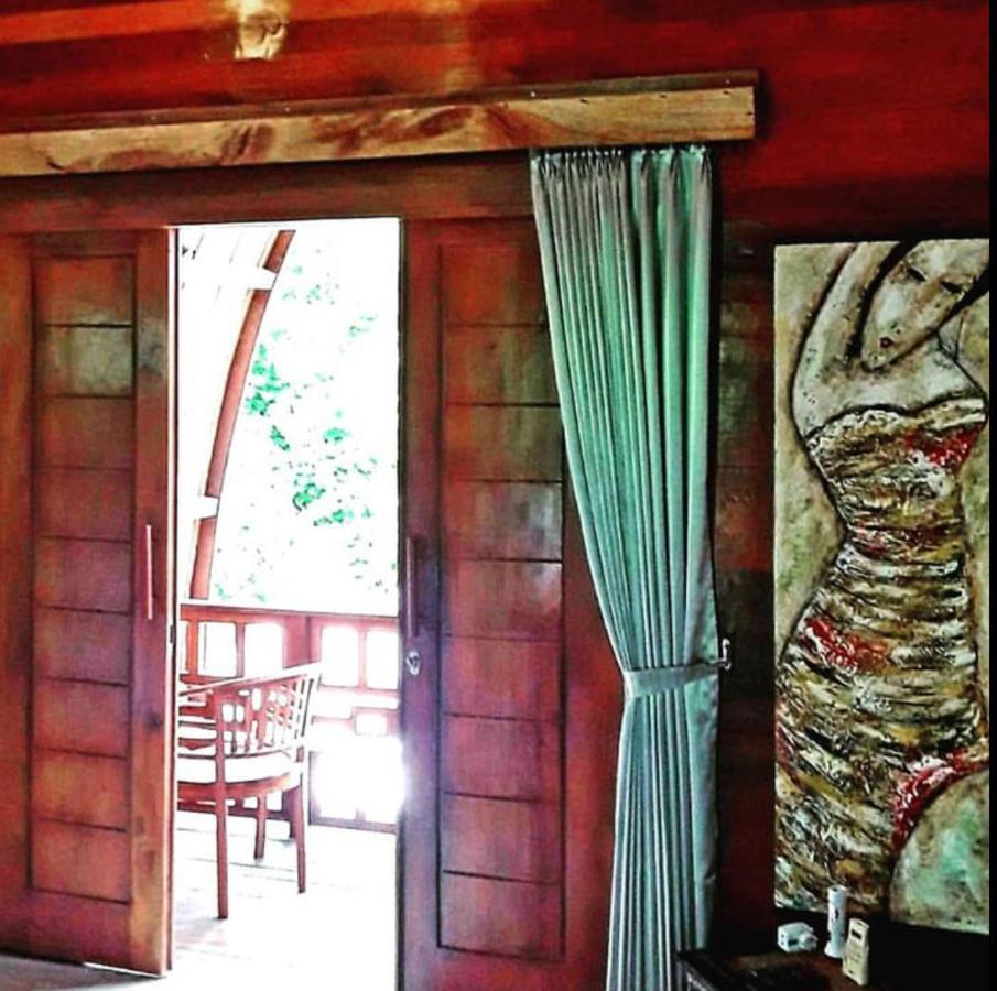 Отель Gili T Sugar Shack Гили Траванган Экстерьер фото